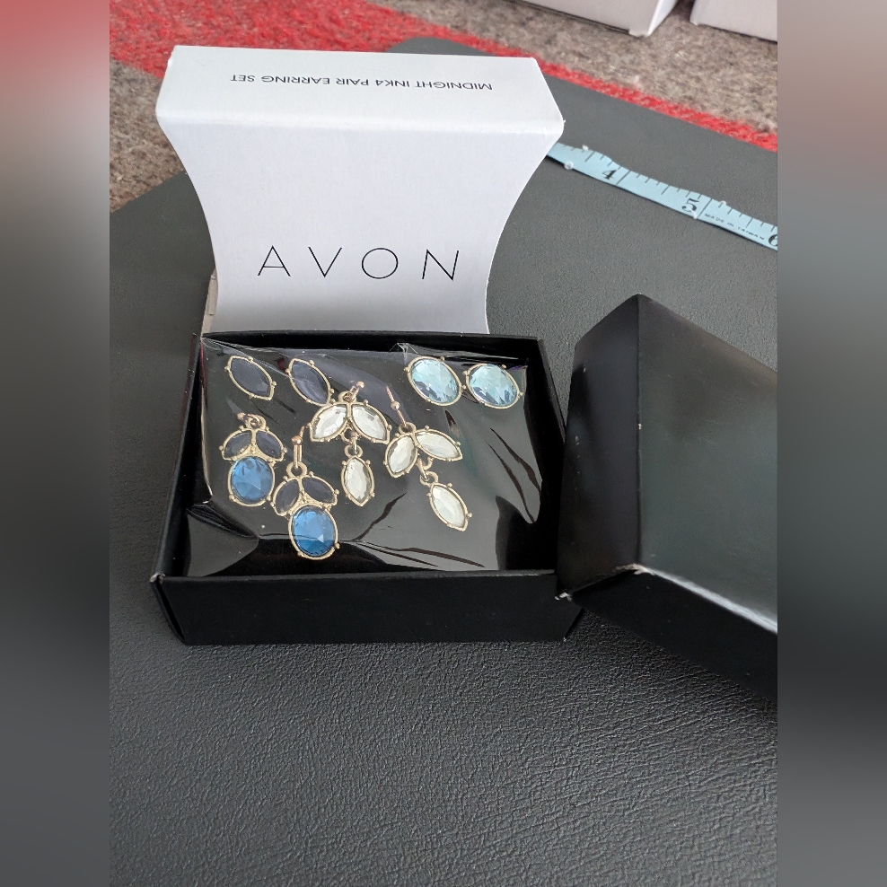 Nib Avon Midnight Ink Earring Set Of 4